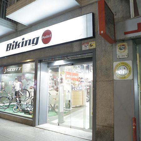 Habitat Apartments Ava 2 バルセロナ エクステリア 写真